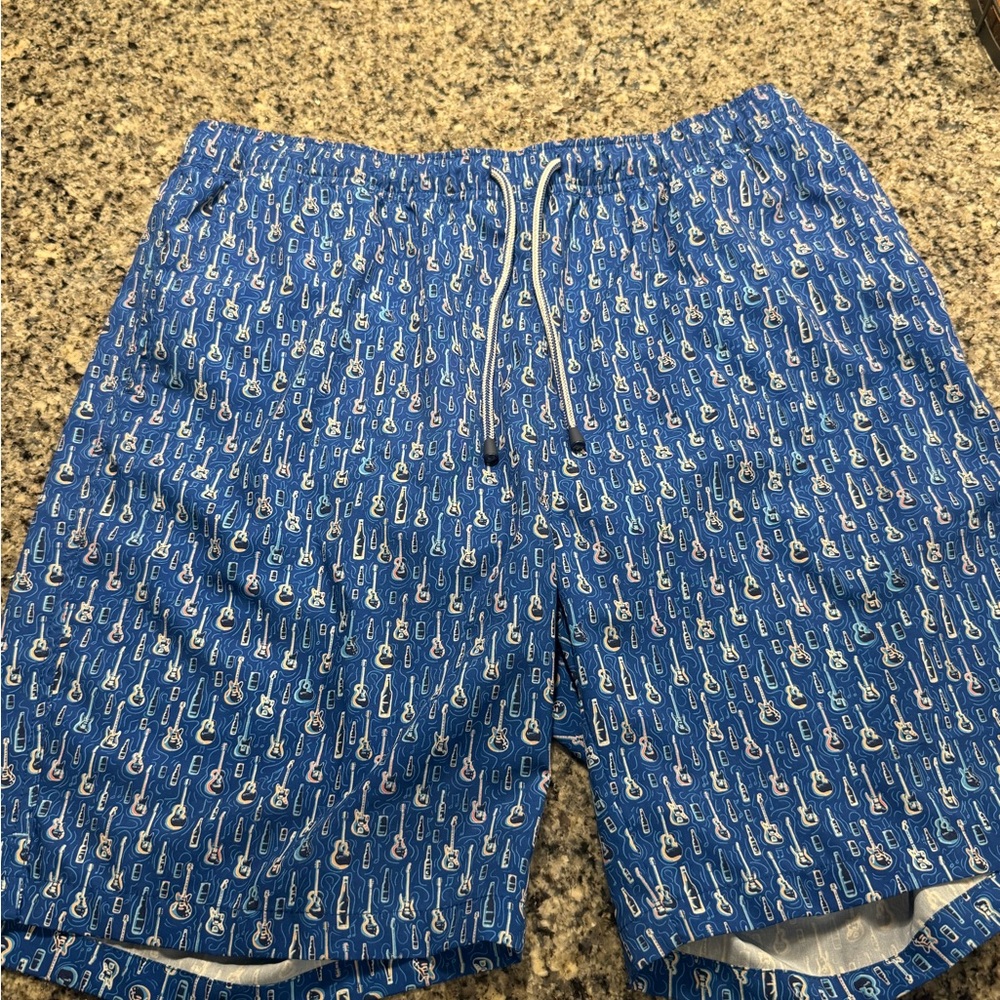 Peter Millar Blue Guitar-Print Swim Trunks Large
